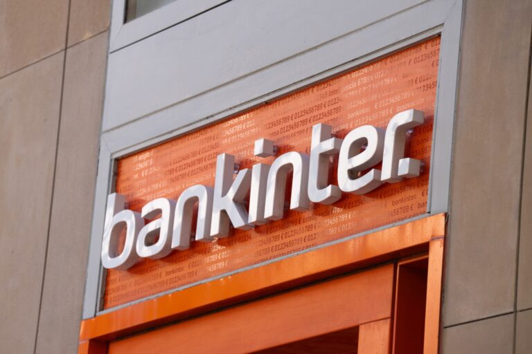 Bankinter suma una nueva condena por el contrato «abusivo» de una tarjeta ‘revolving’, que llevó a devolver 10.000 euros