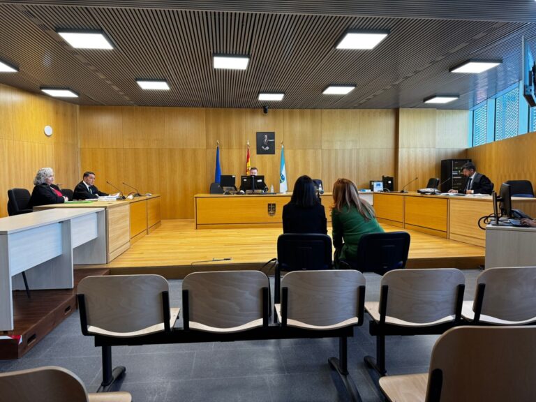 La disputa entre Ayuntamiento de Ourense y placeros llega al juzgado: dirimen la responsabilidad de acabar las obras