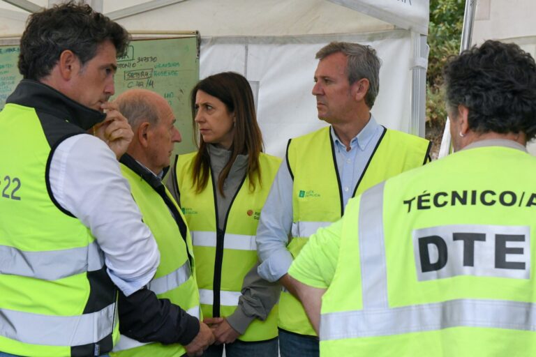 Rural.- Rueda se desplaza a Ferreira de Pantón (Lugo) para supervisar la coordinación de los incendios forestales activo