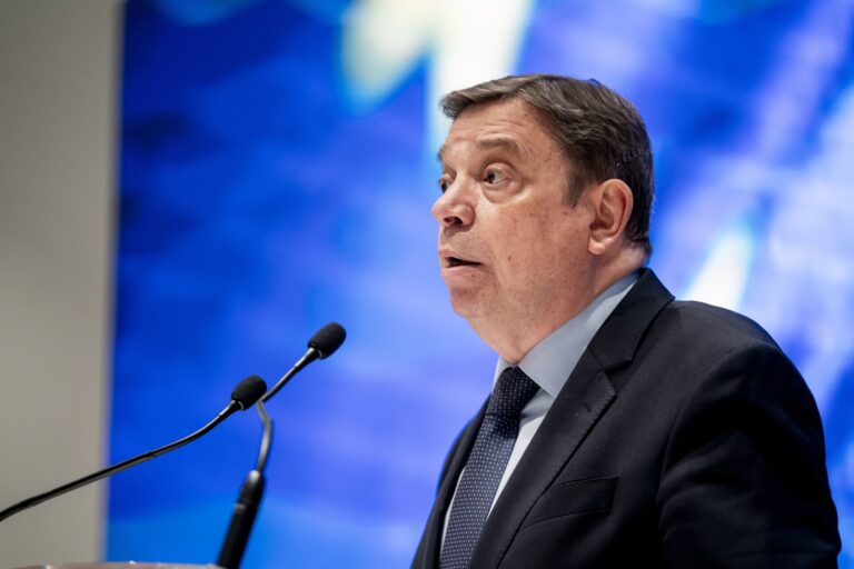 Rural.- Planas rechaza el plan de Bruselas de recortar la PAC un 20%: «No nos gustan las propuestas de la Comisión»