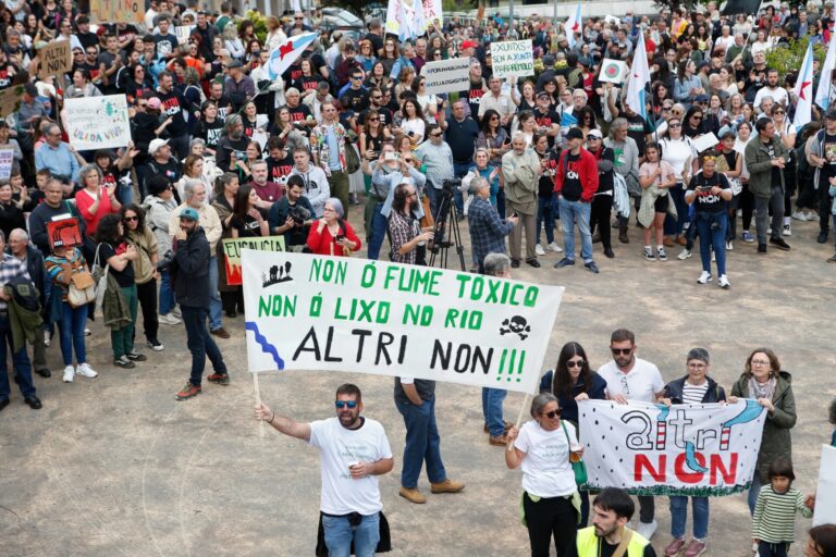 Plataformas contra Altri valoran positivamente el no del Gobierno a la subestación eléctrica de la fábrica