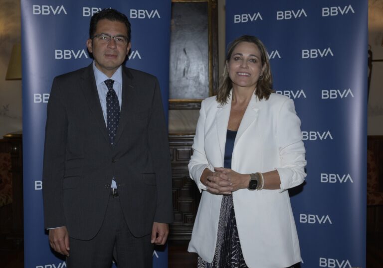 Galicia registrará el mayor aumento del PIB per cápita entre 2019 y 2026 por el alza de la productividad, según BBVA
