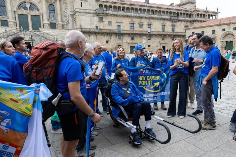 Fabiola García recuerda que Galicia fue la primera comunidad en contar con una ayuda directa a los pacientes con ELA