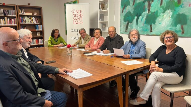 El Ateneo de Santiago anuncia más de 200 actividades, entre ellas una conferencia de Carmen Calvo el 6 de octubre