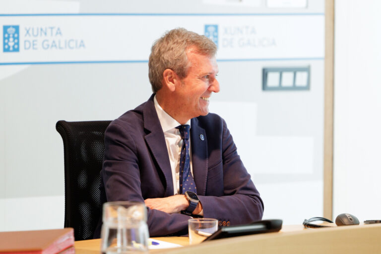 Consello.-Rueda sugiere que puede haber «motivos políticos» tras la demanda de Altri y defiende la actuación de la Xunta