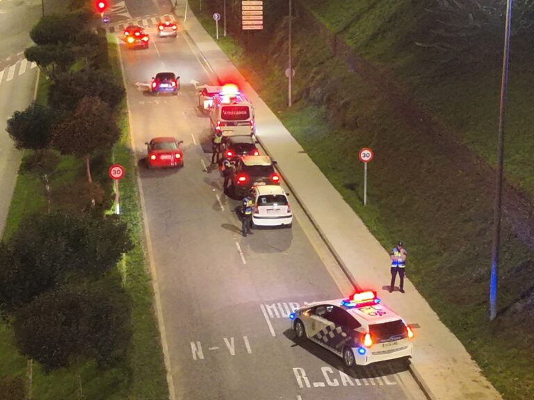 Detenido en Lugo un conductor sin carné tras huir de la Policía a toda velocidad y con droga en el vehículo
