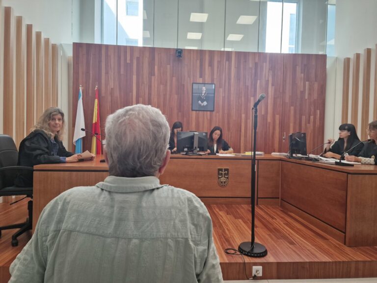 Un septuagenario acepta seis meses de cárcel y el pago de 300 euros por tocar las nalgas a una empleada del hogar
