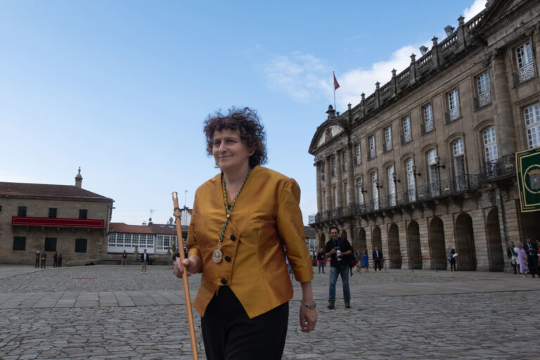 Goretti Sanmartín confirma la entrada en vigor de la tasa turística, que convierte a Santiago en un municipio «pionero»