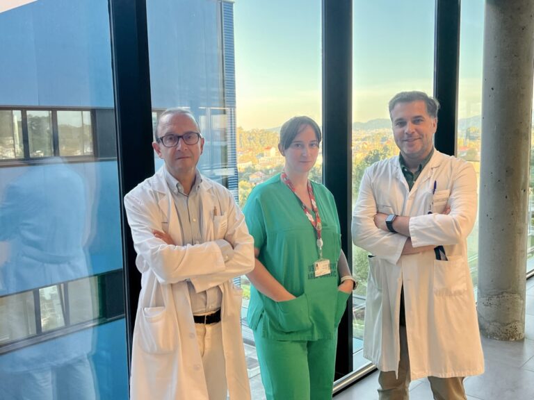 Nace en Vigo una niña sana tras una cirugía de aorta a su madre con parada circulatoria durante la gestación