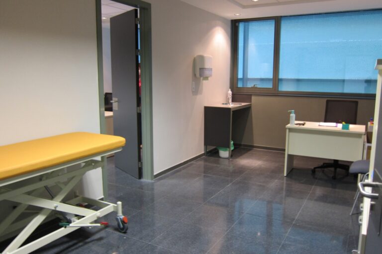 O’MEGA y SIMEGA instan a todos los médicos y facultativos a secundar la huelga convocada para este viernes