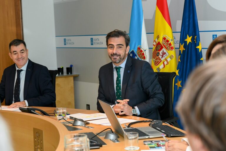 Calvo defiende la postura del PPdeG de «rechazar los ataques de Israel» y acusa a «la izquierda» de «dividir»