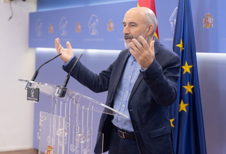 El BNG mantiene en el aire su apoyo a la Ley de Movilidad Sostenible y continúa negociando con el Gobierno