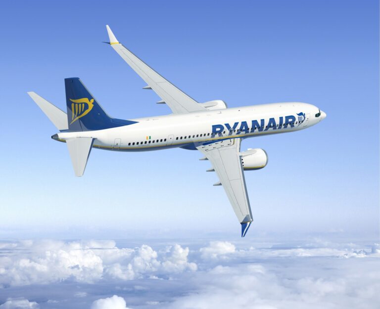 Bruselas expedienta a España por las multas a las aerolíneas que cobran por el equipaje de mano