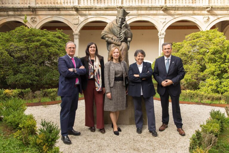 Cinco científicos gallegos reciben medallas de investigación de la Real Academia Galega de Ciencias