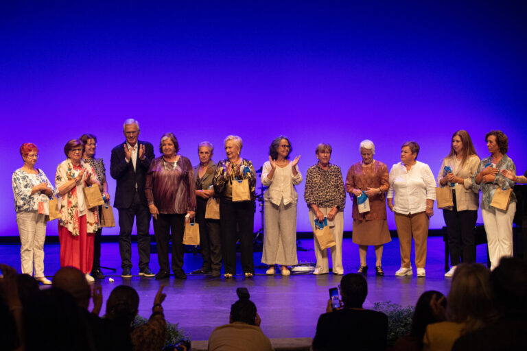 Érguete celebra su 40 aniversario con una gala homenaje a las madres que «salvaron vidas» luchando contra la droga