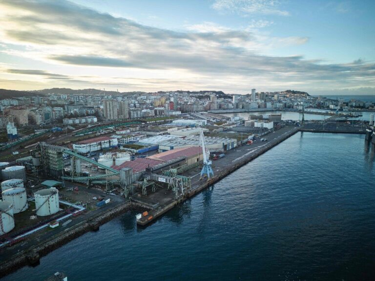 El Gobierno autoriza el convenio para financiar el Máster Plan de Coruña Marítima