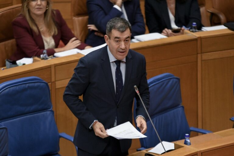 Pleno.- El BNG reclama más docentes para atención a la diversidad y Educación cree que el Bloque «persigue el conflicto»