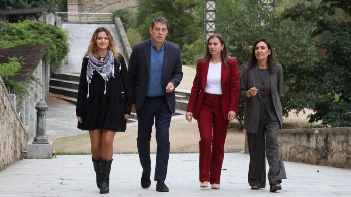 El secretario xeral del PSdeG, José Ramón Gómez Besteiro, en Ourense.. PSDEG