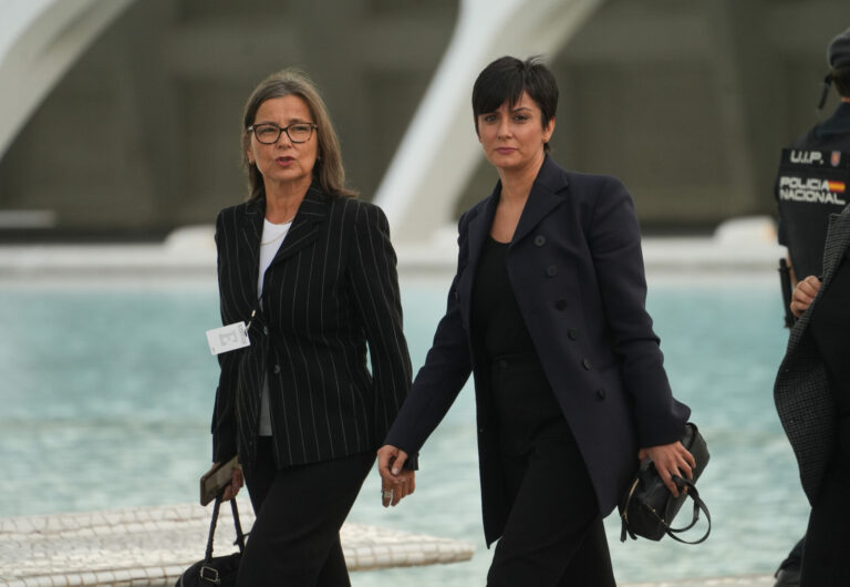 El Gobierno convoca a las comunidades la próxima semana para avanzar en el nuevo Plan Estatal de Vivienda