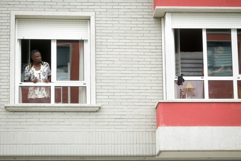 Lugo paraliza las obras del edificio que iba a acoger a menores migrantes por falta de licencia urbanística