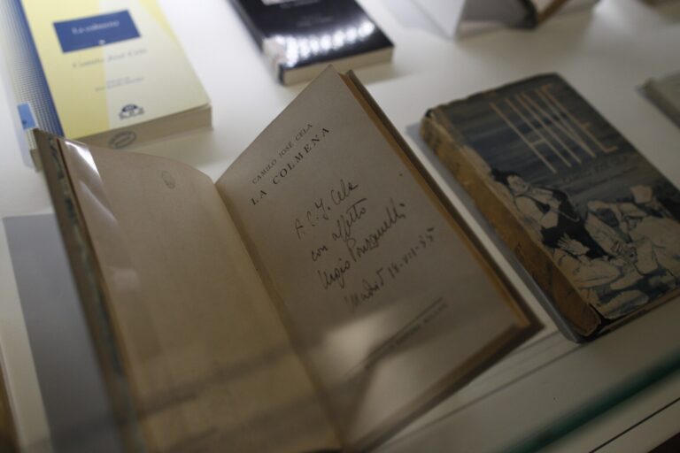 El Ministerio de Cultura confirma el hallazgo en el Archivo de Alcalá de Henares de ‘La Colmena’ de Camilo José Cela