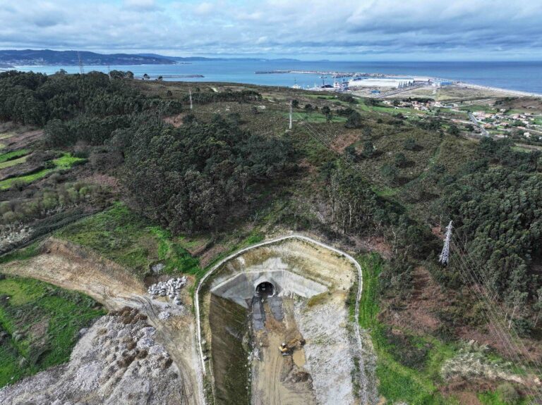 Gobierno anuncia más de 7.000 millones, 705 de ellos en Galicia, para reforzar el sistema portuario español hasta 2029