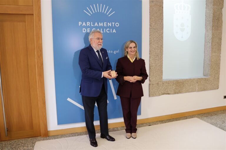 Las quejas a la Valedora siguen al alza: 16.562 expedientes en 2024 y preocupan esperas sanitarias y falta de médicos