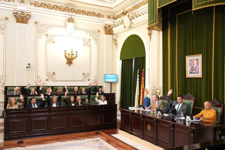 La Diputación de Pontevedra aprueba inicialmente el presupuesto más alto de su historia, 238,6 millones de euros