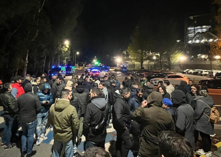 El personal de Ence en Pontevedra inicia la huelga contra los despidos