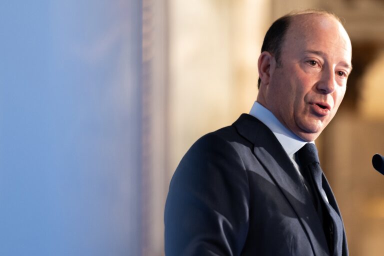 El vicepresidente de Santander España apela a una Europa que juege «en la liga de la innovación»