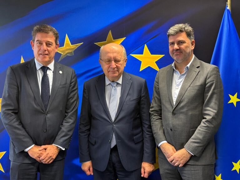 Besteiro (PSdeG) reclama en Bruselas el protagonismo de Galicia en el nuevo presupuesto de seguridad y defensa de la UE
