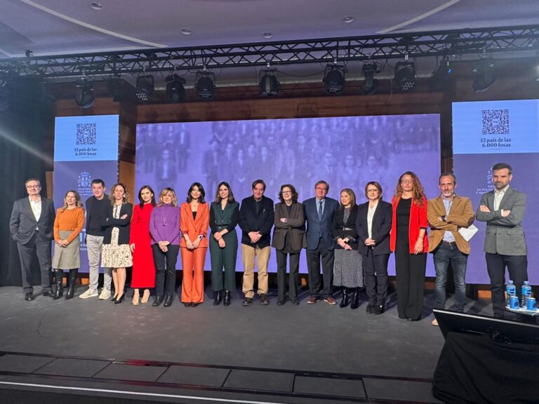 El mapa del Gobierno de ‘El país de las 6.000 fosas’, con un centenar de enterramientos de asesinados en Galicia