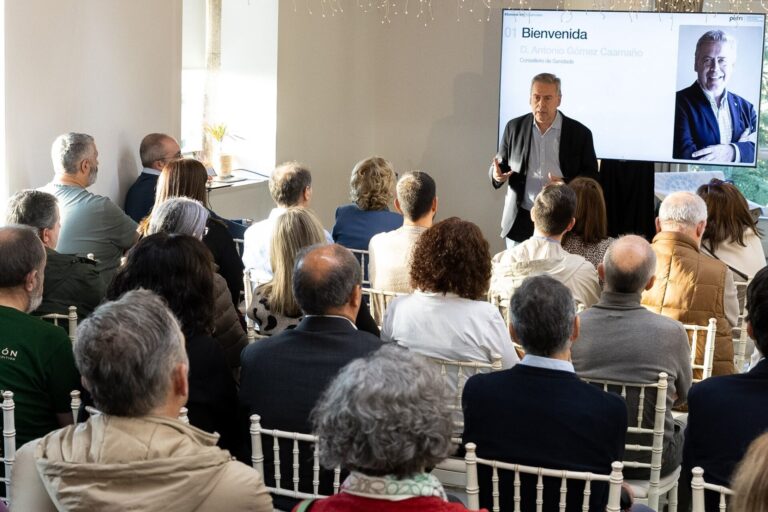 Sanidade valora la labor «imprescindible» de los Servizos Xerais para el buen funcionamiento de los centros de salud