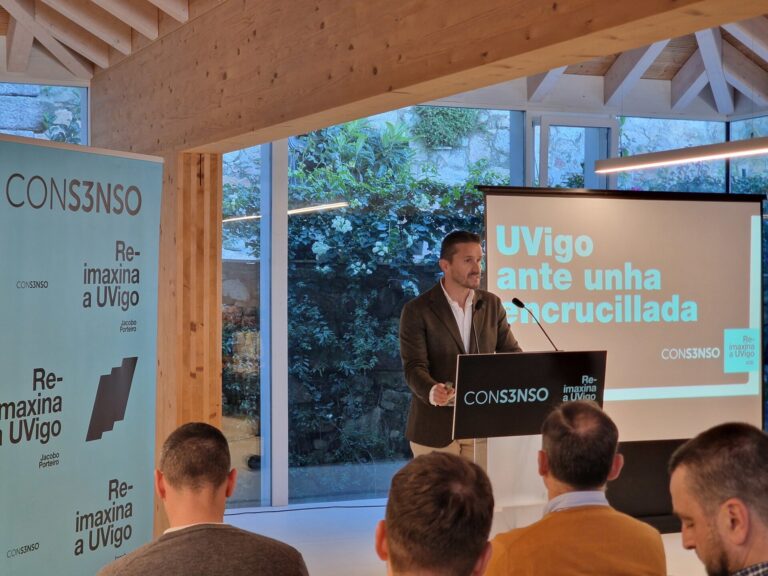 Jacobo Porteiro presenta su candidatura de «consenso» al Rectorado para «reimaginar» y «modernizar» la UVigo