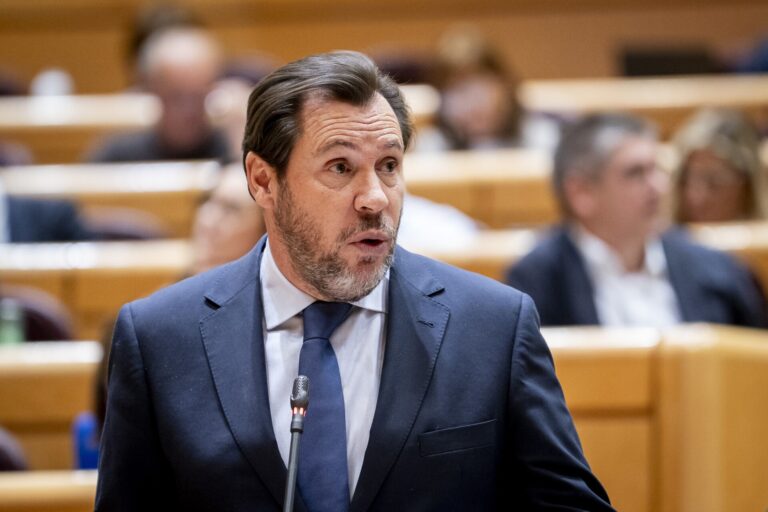 Puente asegura que al tramo pendiente de la autovía A-54 le faltan «pocas fechas» para que entre en funcionamiento