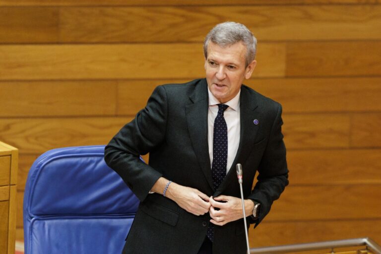 Pleno.-(AM)Rueda acusa al BNG de buscar el «alboroto» en la sanidad tras afearle Pontón «criminalizar» las protestas