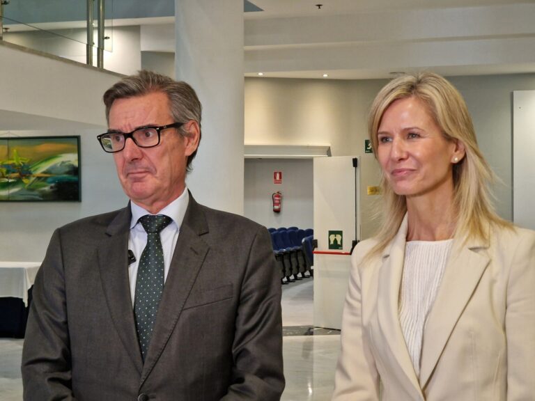 La CNMV anima a empresas familiares gallegas con «buen proyecto» a salir a Bolsa para «facilitar su crecimiento»