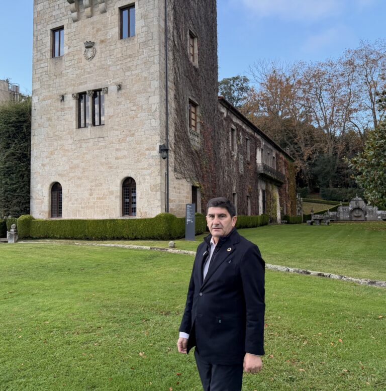 El delegado del Gobierno reivindica desde el Pazo de Meirás el compromiso con la memoria democrática en Galicia