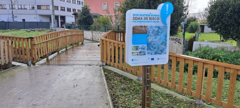 La Xunta instala 18 paneles divulgativos para sensibilizar sobre el riesgo de inundación en el área Río de Pastoriza
