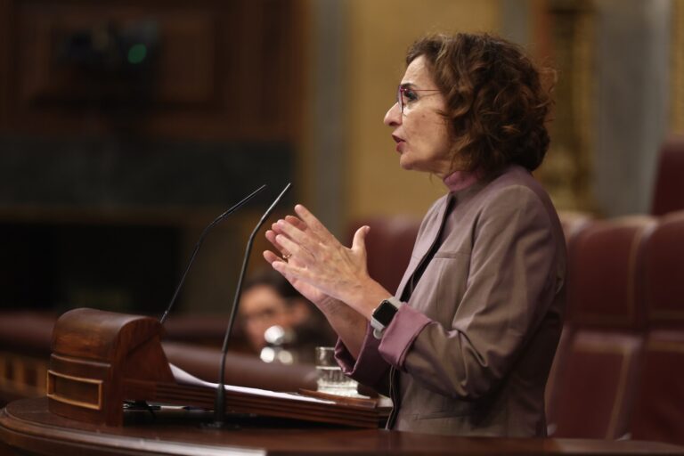 Montero rechaza la propuesta del BNG para que Galicia reciba 20.000 millones en el nuevo modelo de financiación