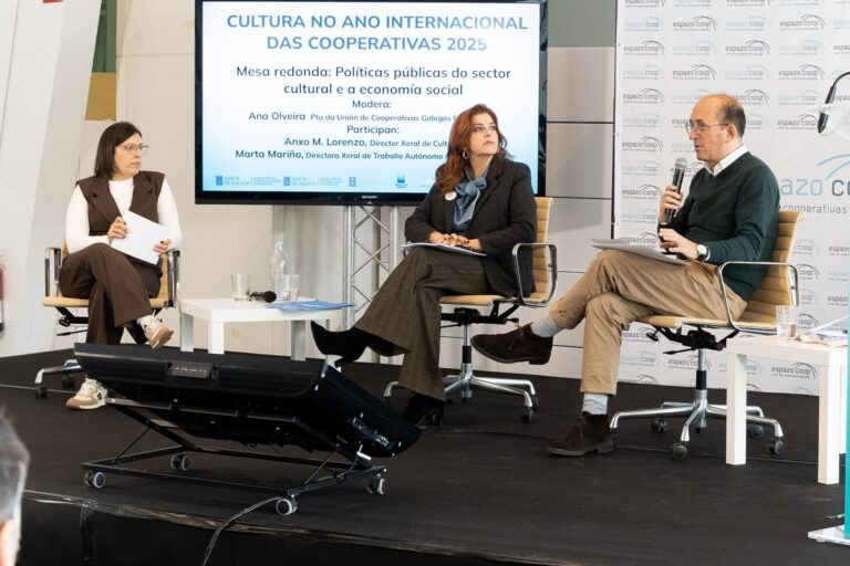 El cooperativismo cultural aborda en unas jornadas en Galicia el futuro del sector
