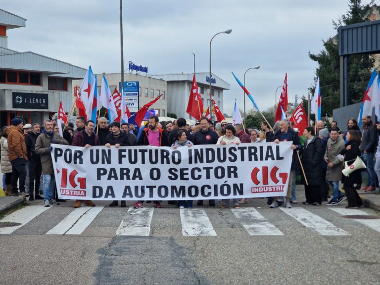 CIG pide a administraciones un nuevo fabricante que compita contra Stellantis y «garantice el futuro» de la automoción