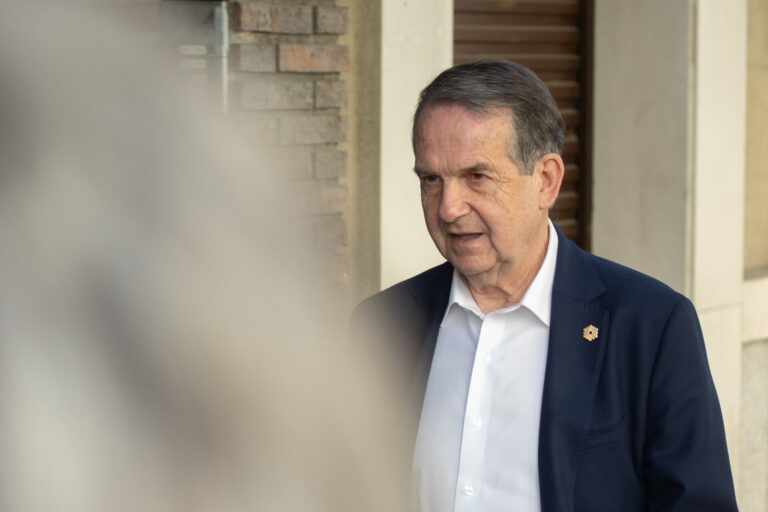 Caballero y PP local exigen una facultad de Medicina para Vigo tras quedar en el aire el pacto de descentralización