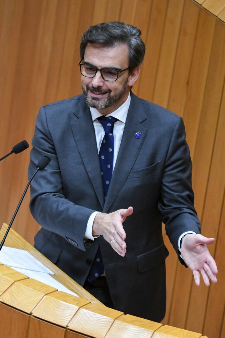 La Xunta se «rebela» contra el «trato discriminatorio» del Gobierno: del traspaso de la AP-68 al último guiño a Junts