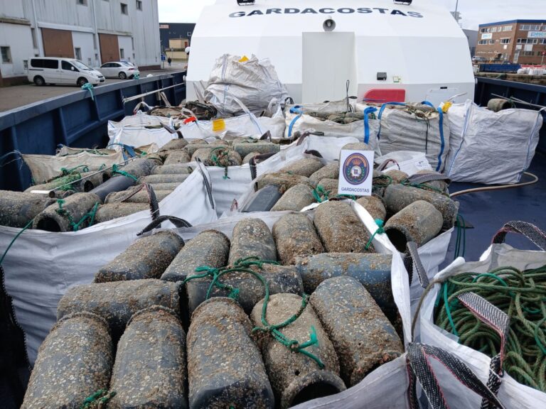 Pesca.- Decomisan 798 cacharros con 30 kilos de pulpo capturado ilegalmente en la zona de A Guarda (Pontevedra)