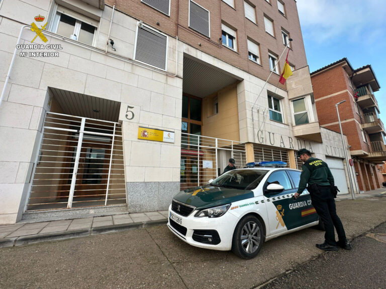 Investigan a un varón como presunto autor de un delito de falsificación de documento público en Carballo (A Coruña)