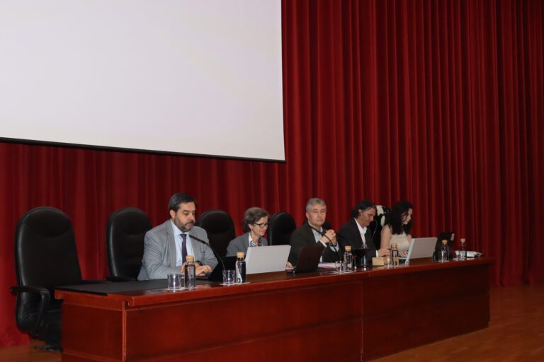 La UDC mantendrá su hoja de ruta sobre una Facultad de Medicina si no hay una respuesta «clara» de la USC
