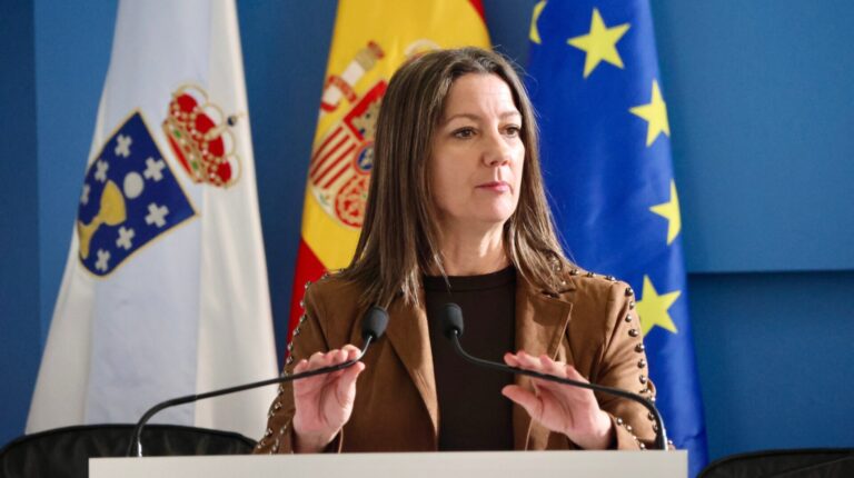 Lara Méndez se remite a un posterior «pronunciamiento contundente» del PSdeG tras anular Besteiro su agenda