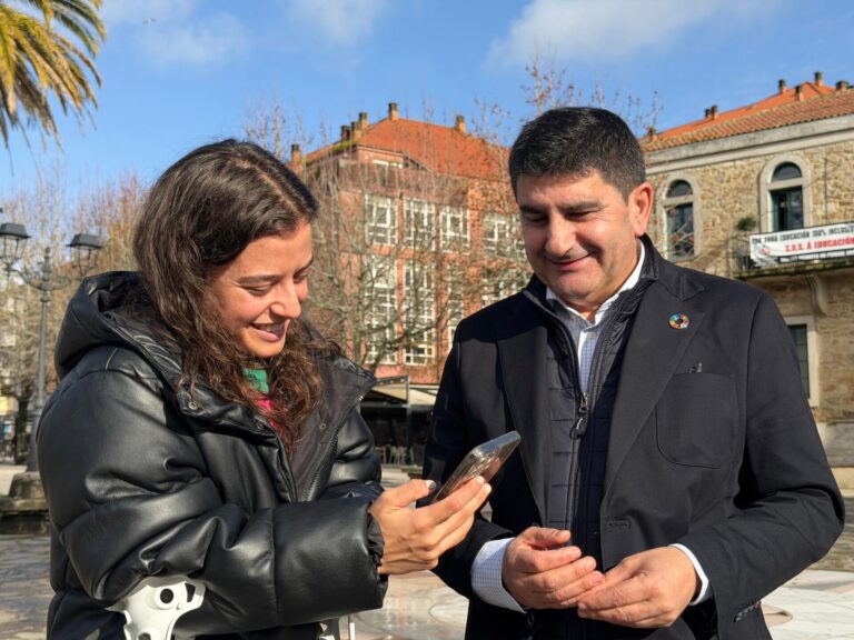 El delegado del Gobierno apela a la «pedagogía constitucional» entre los jóvenes sobre los derechos y libertades