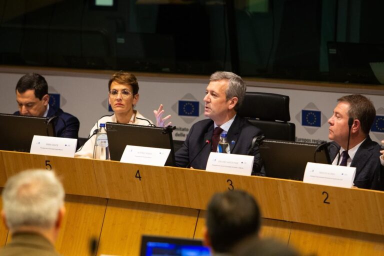 Rueda defiende en Bruselas una mayor cogobernanza de las regiones en la planificación y gestión de fondos europeos